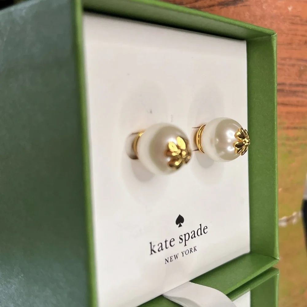 Kate Spade Pearl Clover Stud Earrings Gold Tone Gift Box NWT